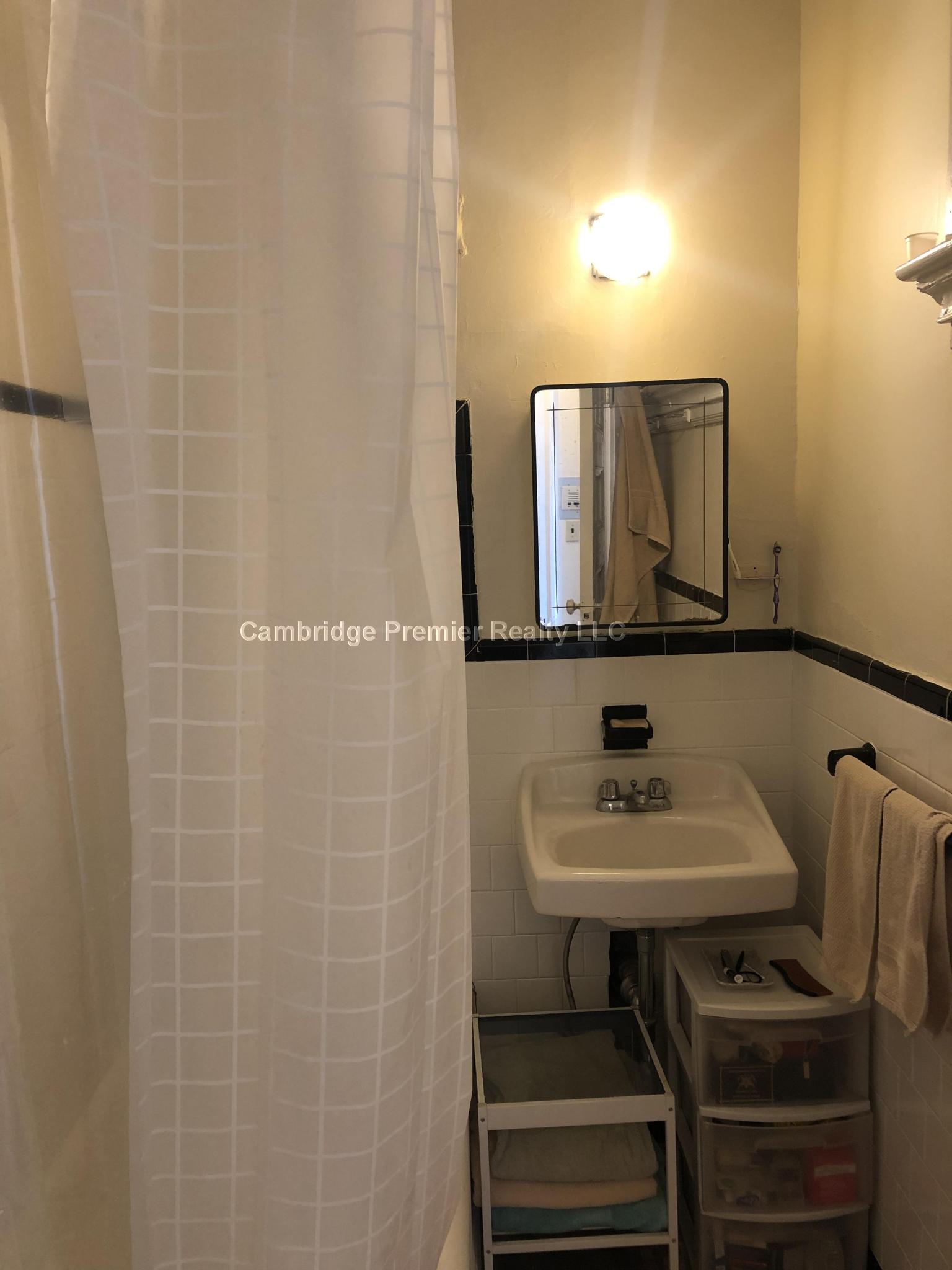 2 Ware St, Mid Cambridge