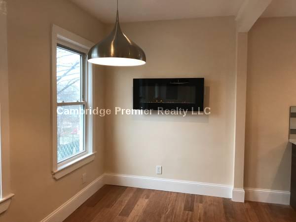 48 Fellsway, East Somerville