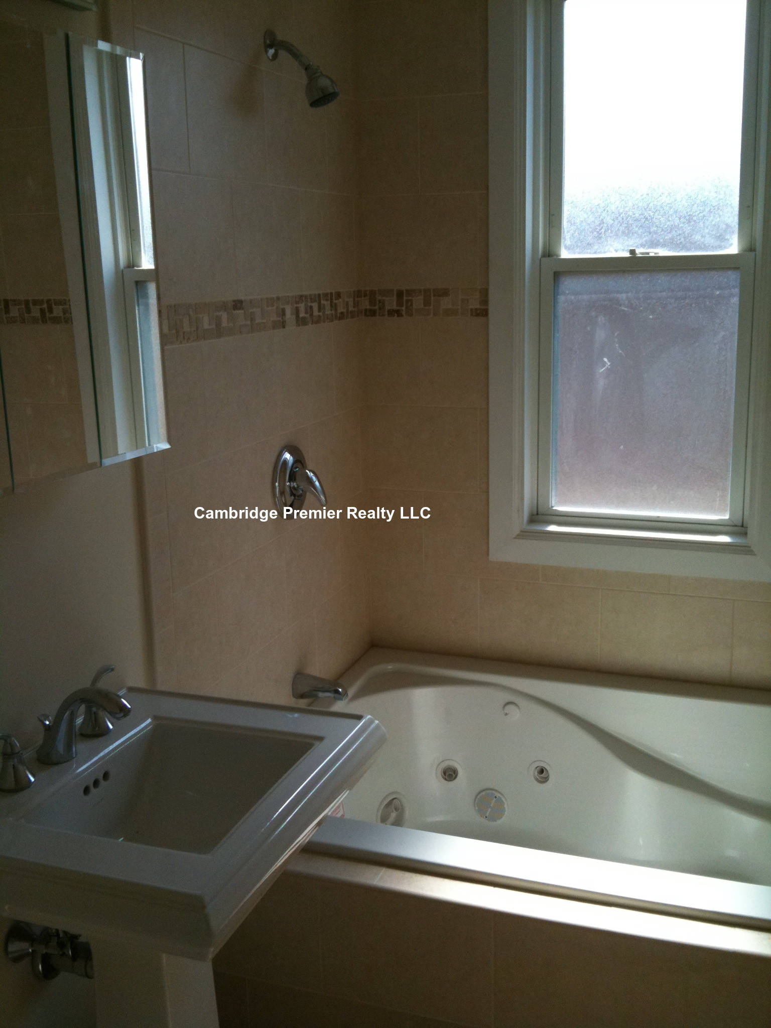 244 River St, Cambridgeport