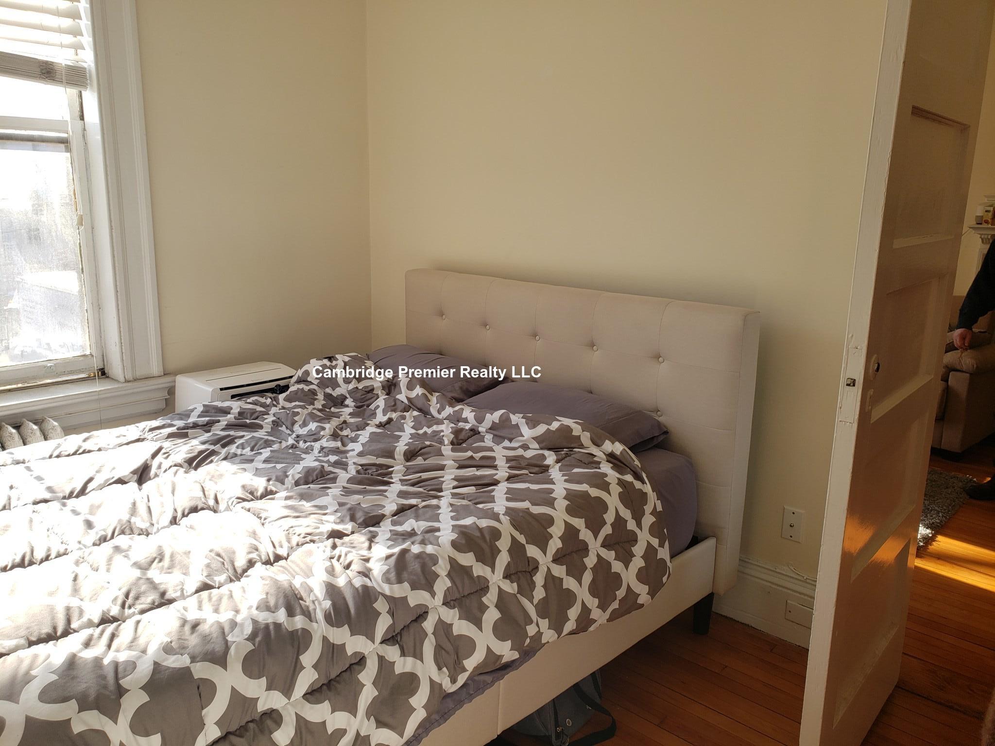 2 Ware St, Mid Cambridge