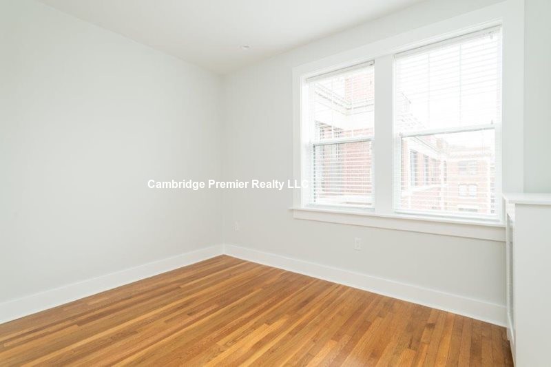 19 Forest St, Porter Square