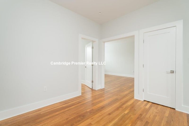 19 Forest St, Porter Square