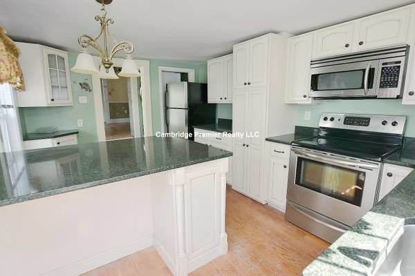 74 Spring St, East Cambridge