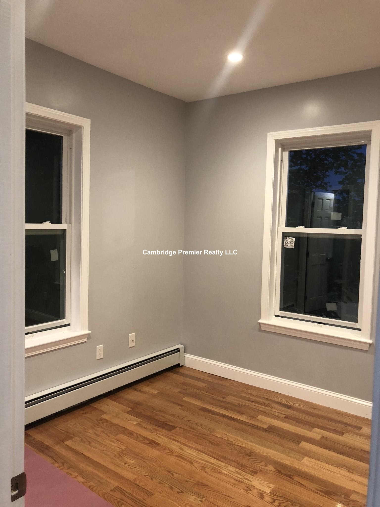 2 Bancroft St, Cambridgeport