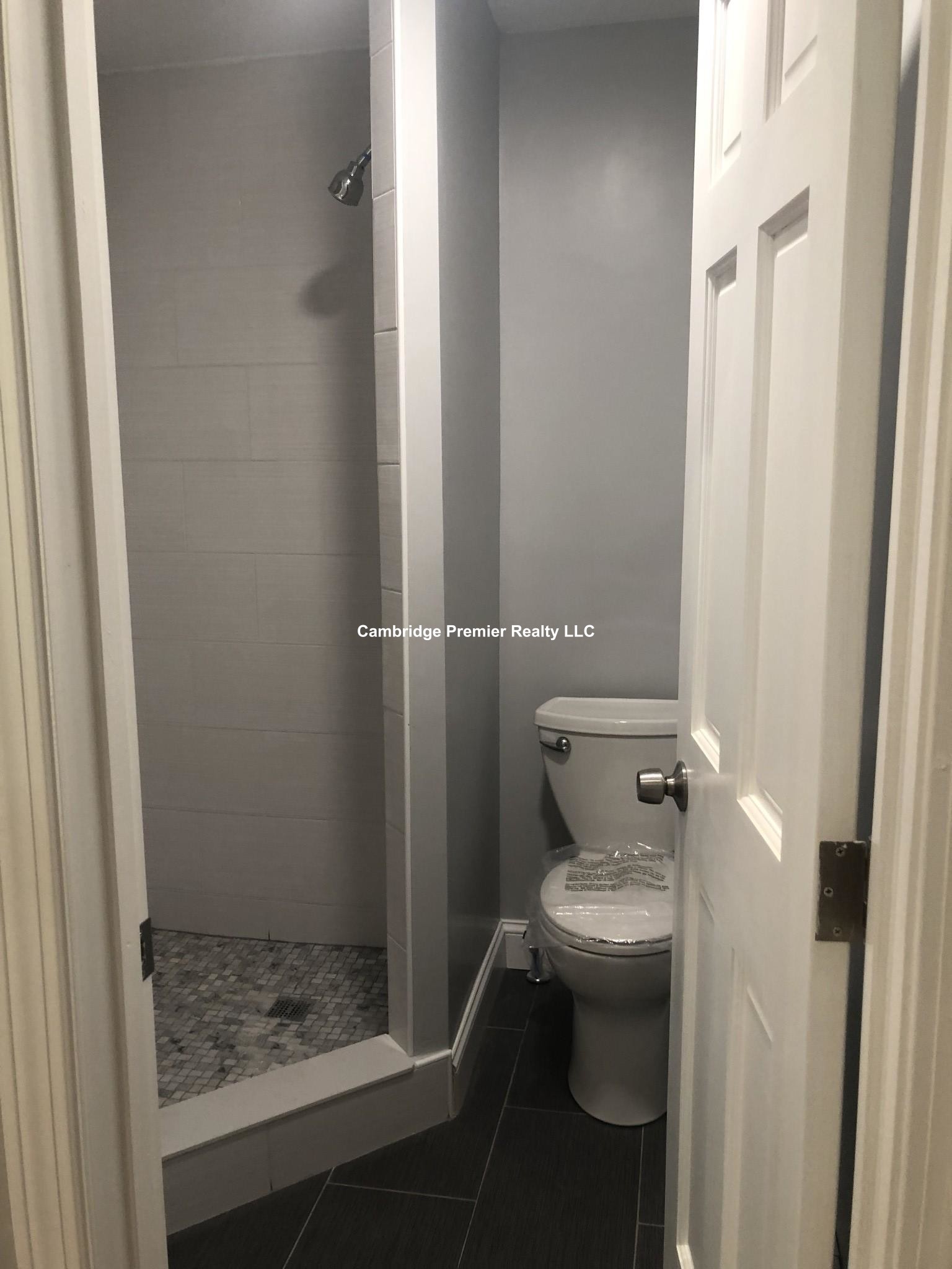 2 Bancroft St, Cambridgeport