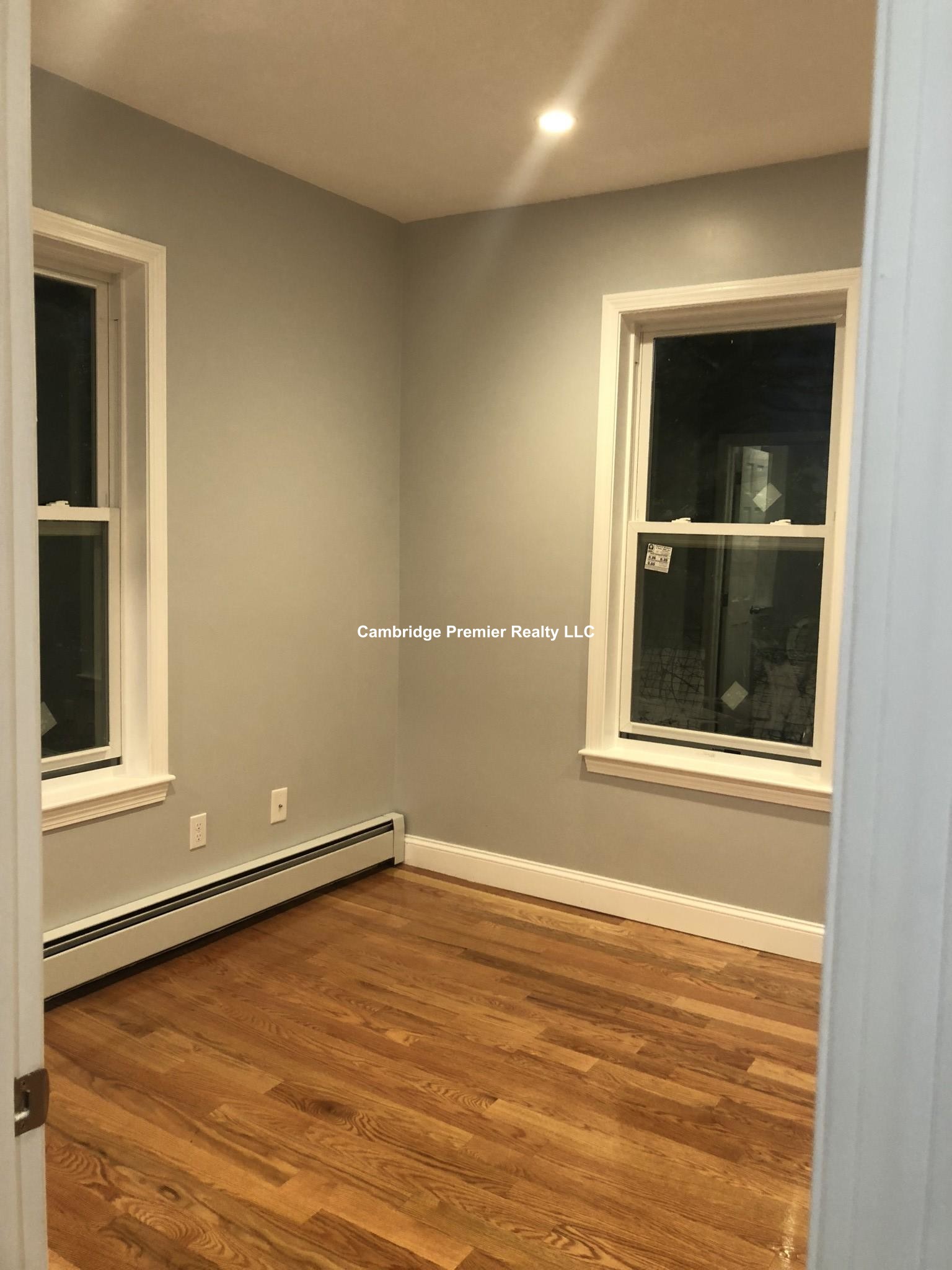 2 Bancroft St, Cambridgeport