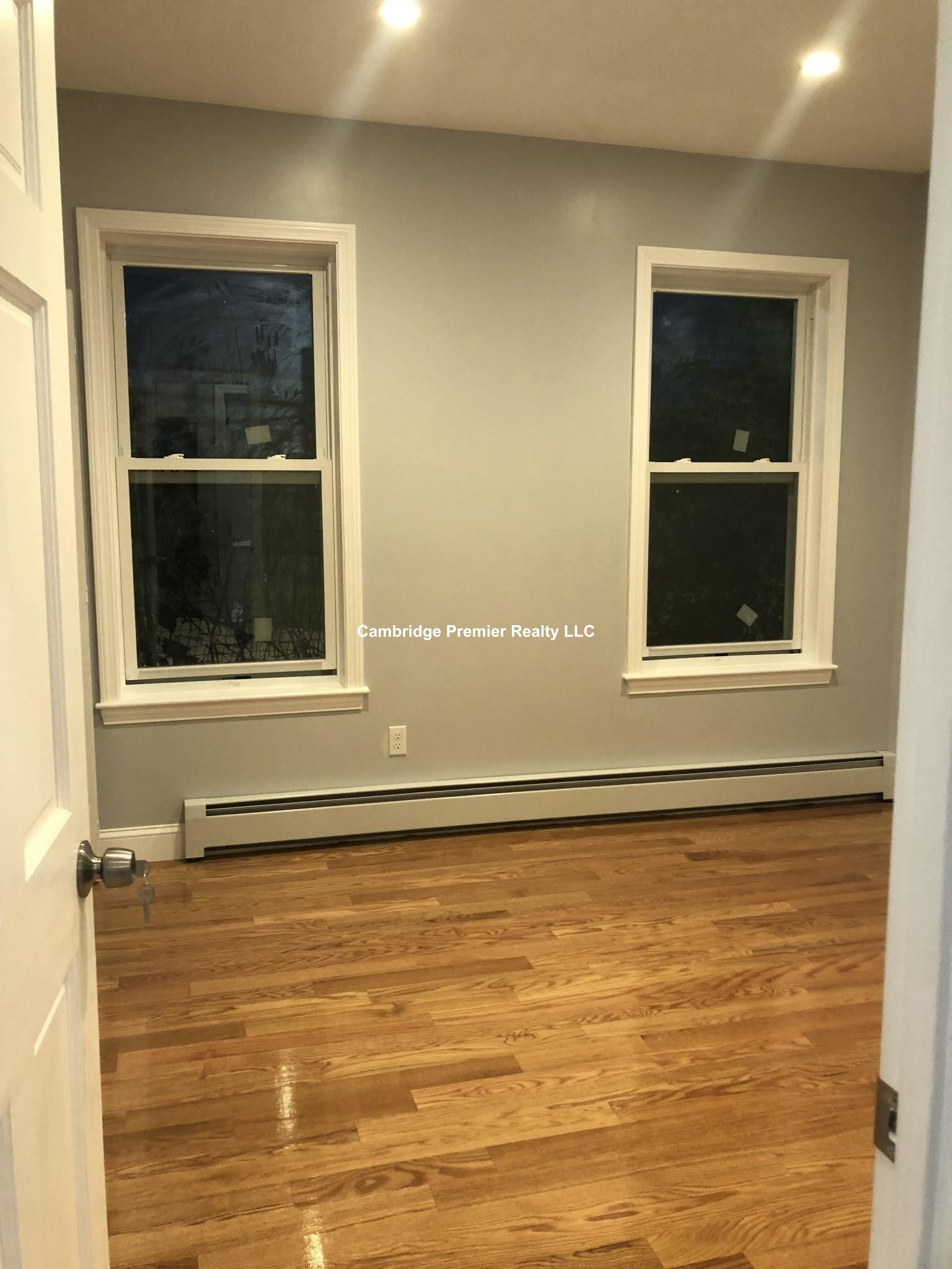 2 Bancroft St, Cambridgeport