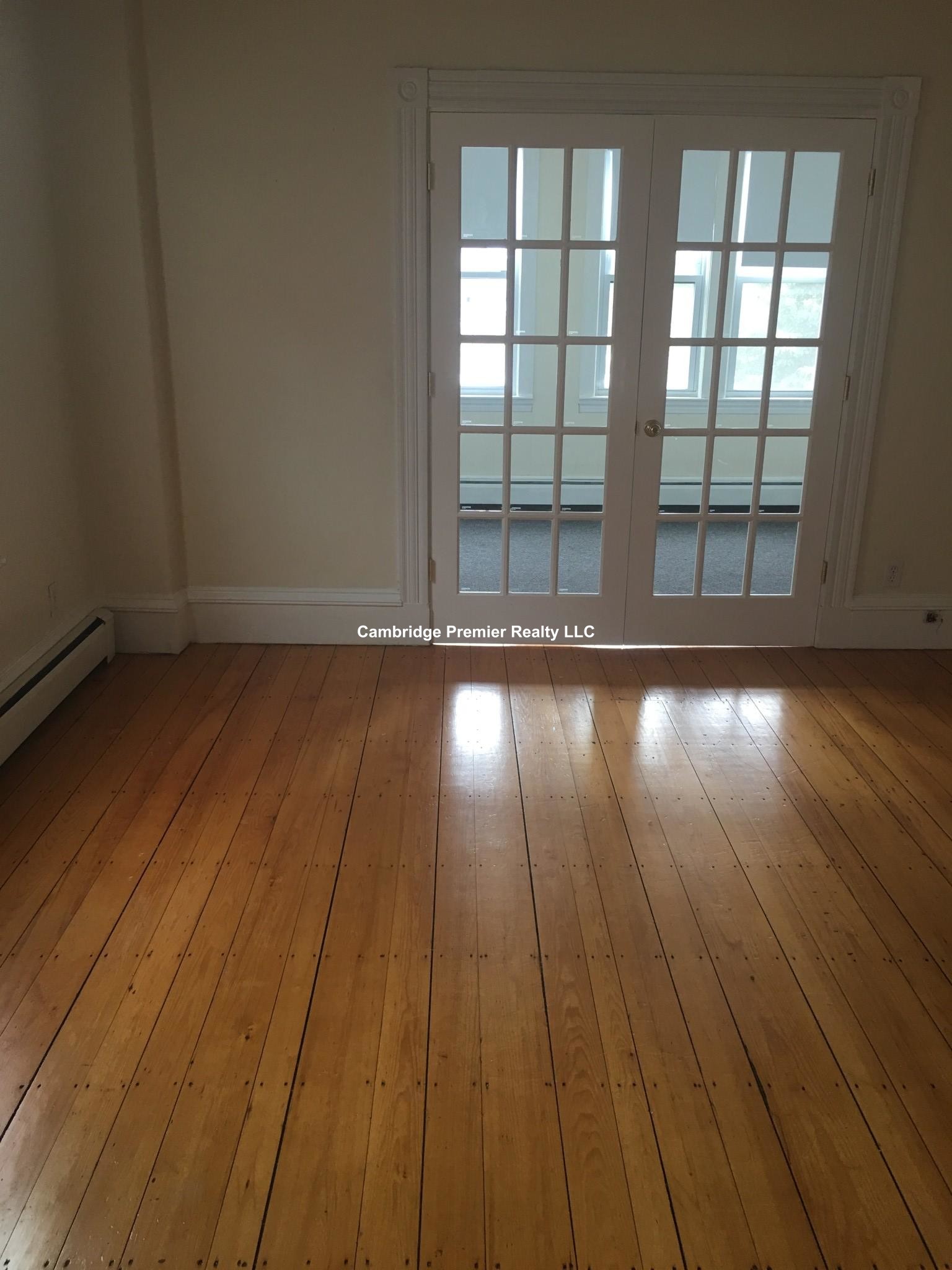 547 Broadway, South Medford