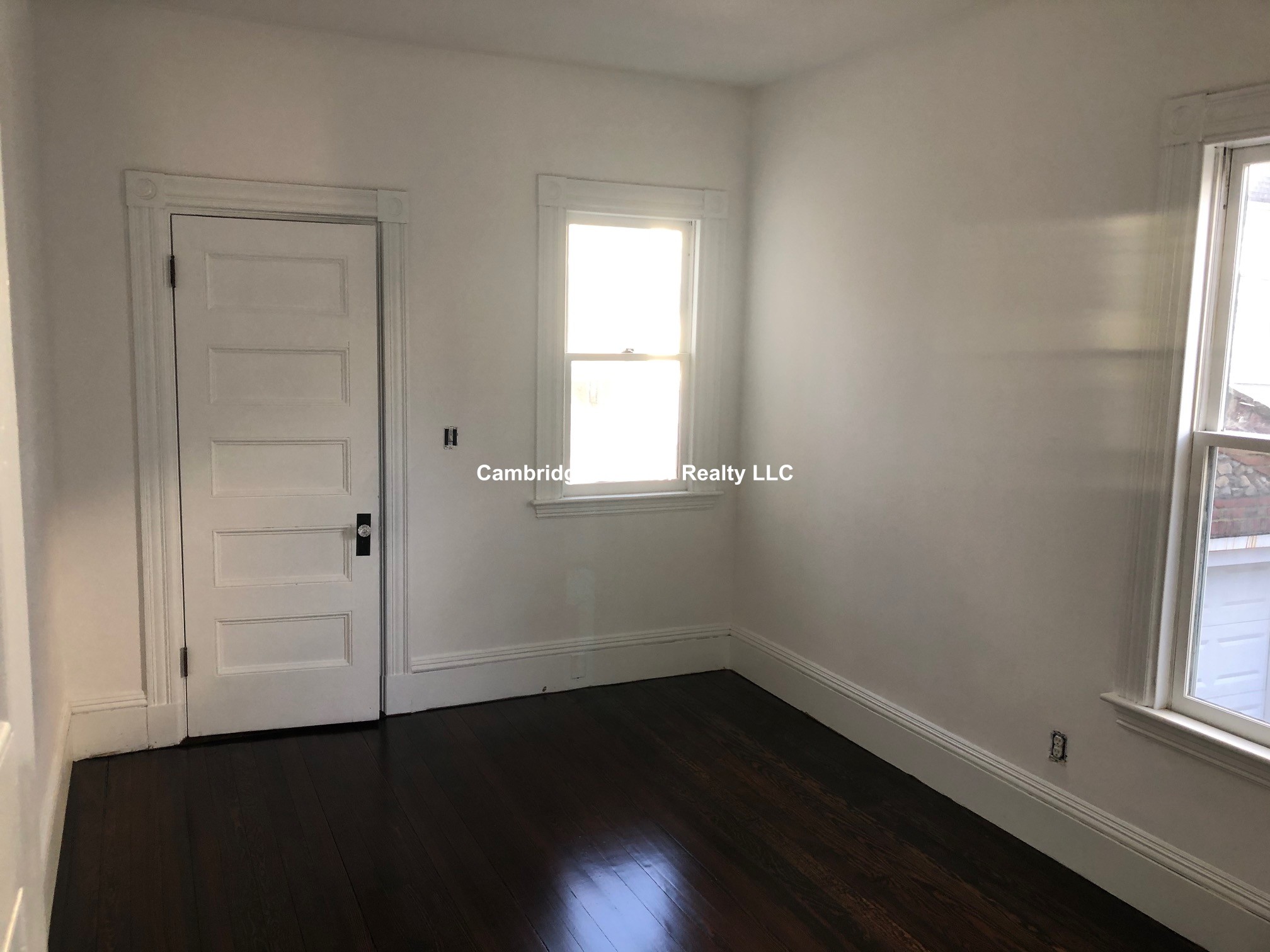 35 Highland Ave, Mid-Cambridge