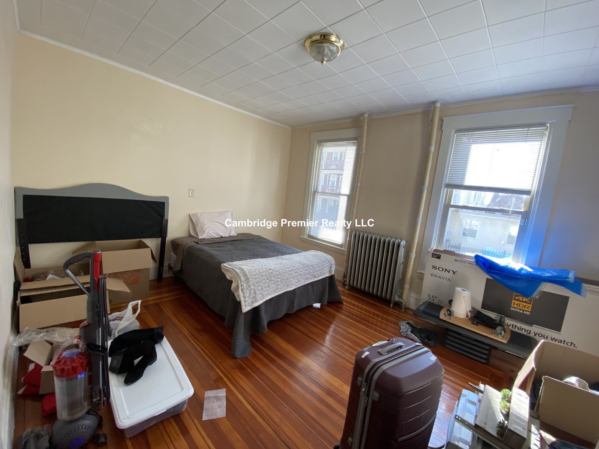 17 Cleveland St, Porter Square