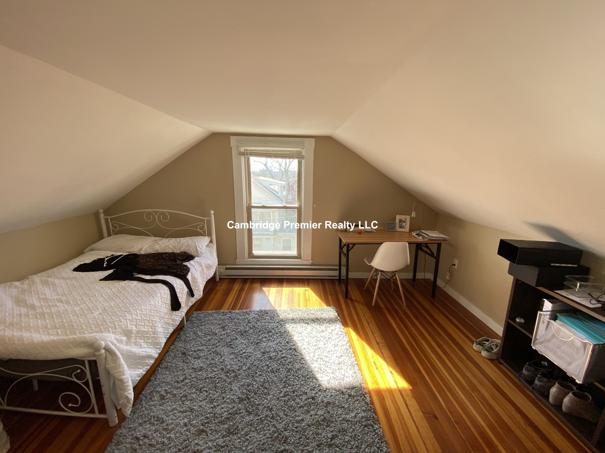 17 Cleveland St, Porter Square