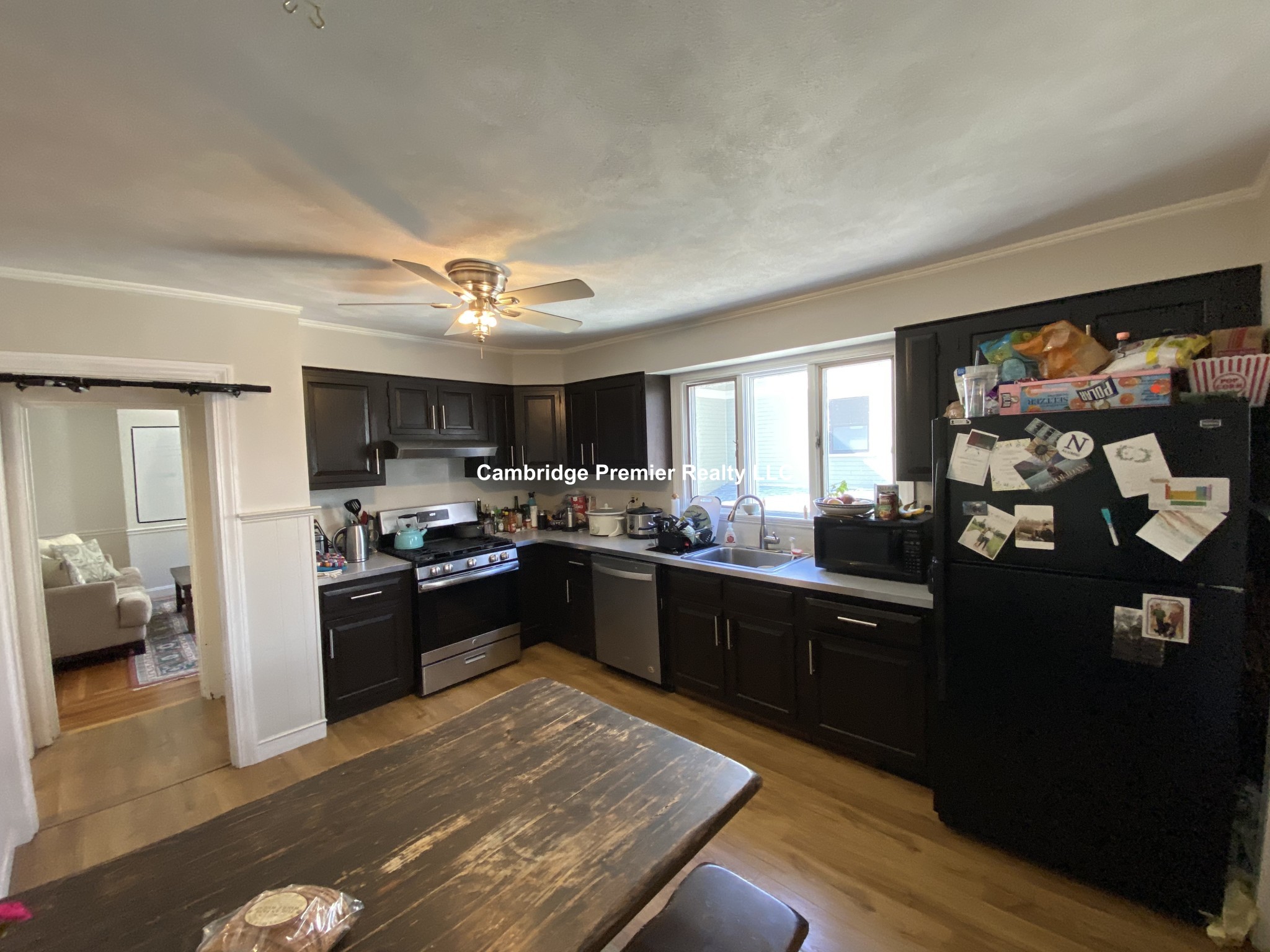 17 Cleveland St, Porter Square