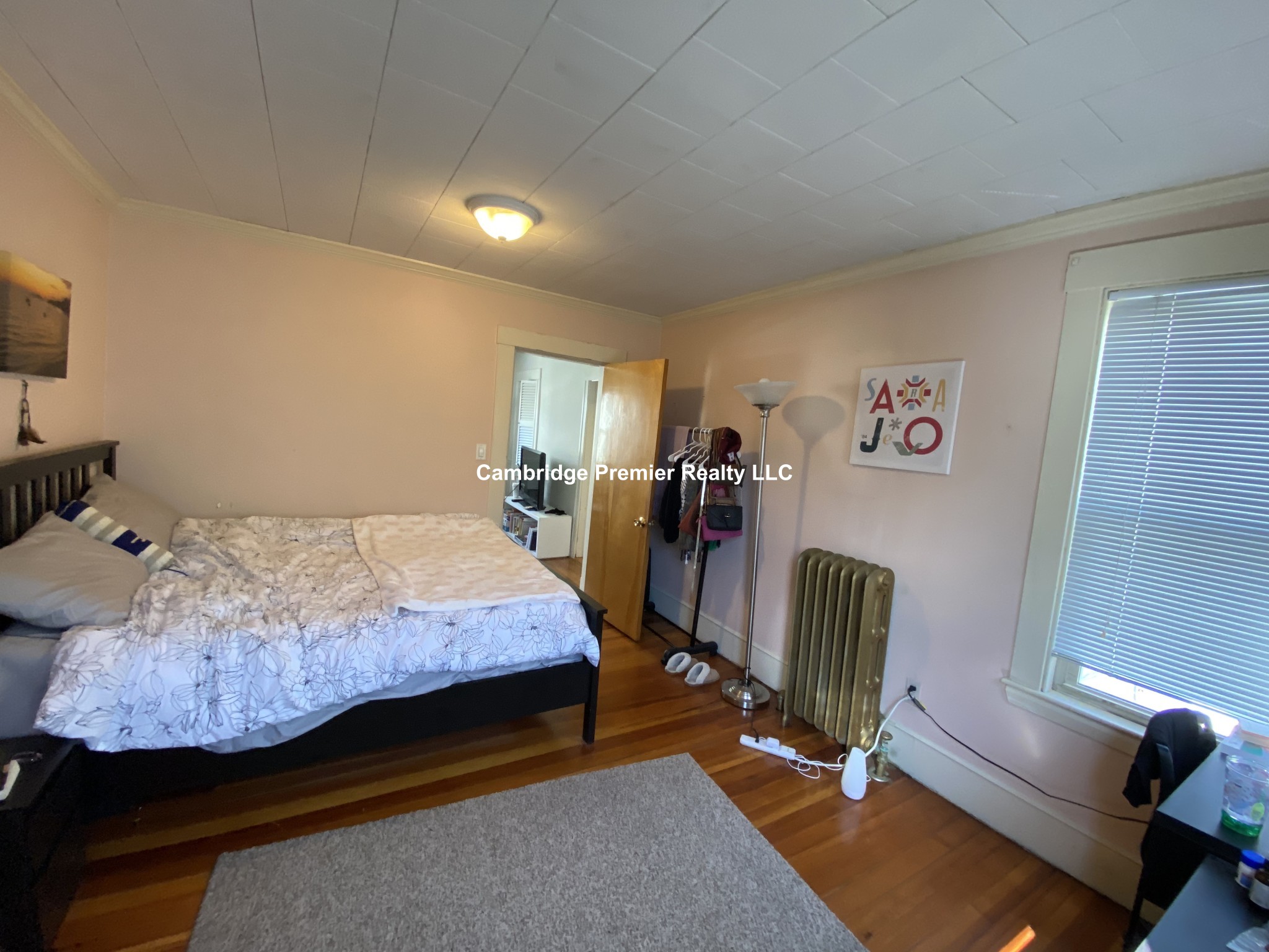 17 Cleveland St, Porter Square