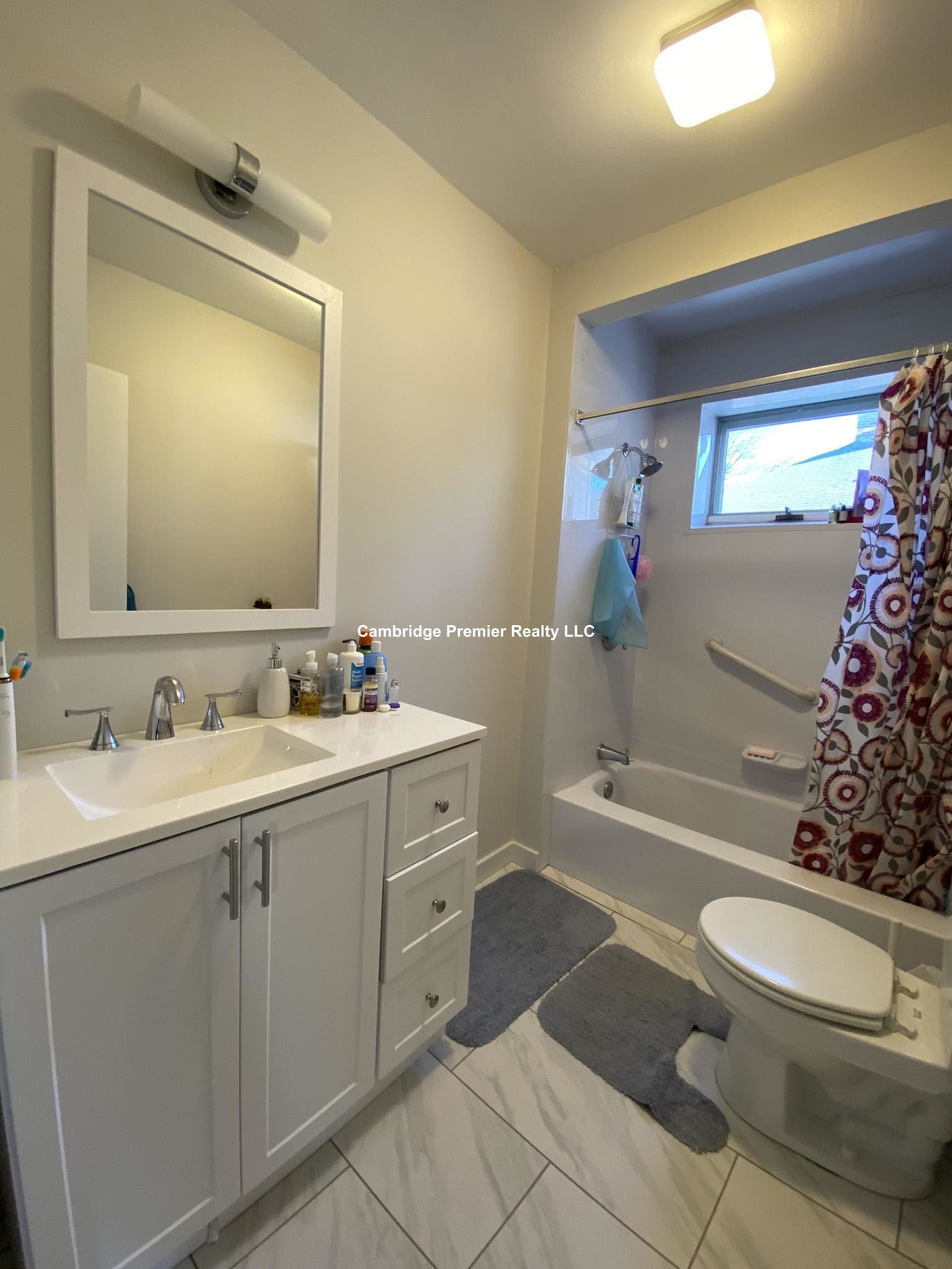 17 Cleveland St, Porter Square