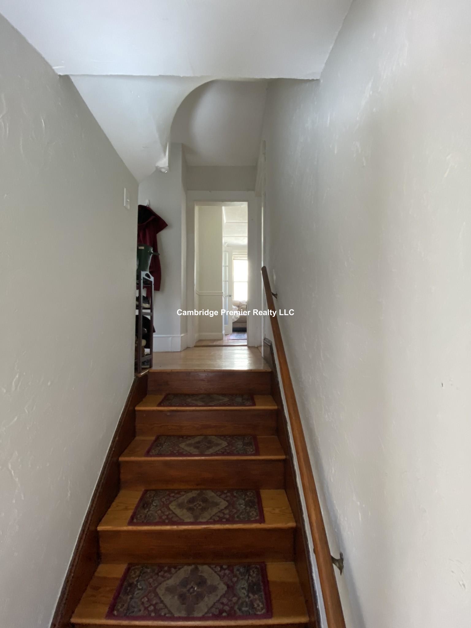 17 Cleveland St, Porter Square