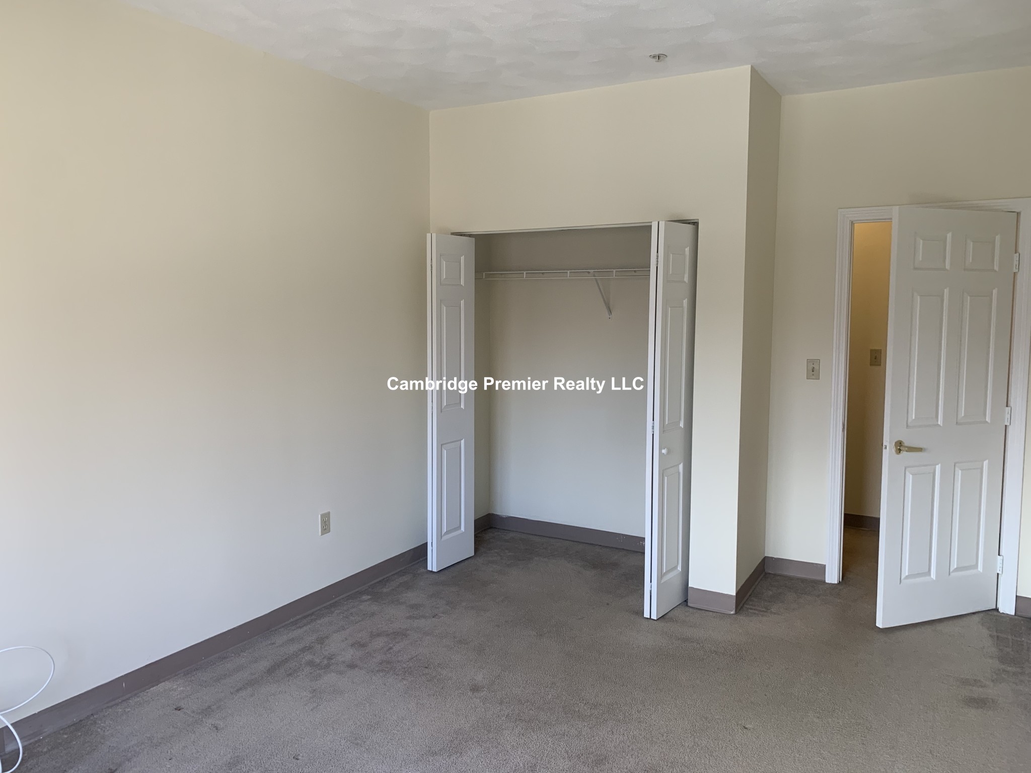 373 Highland Ave, Davis Square