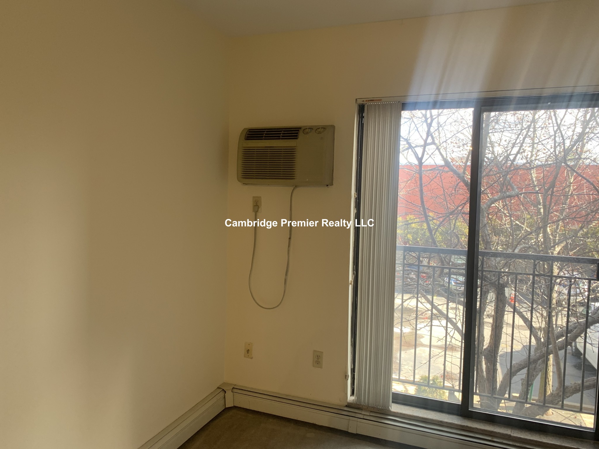 373 Highland Ave, Davis Square