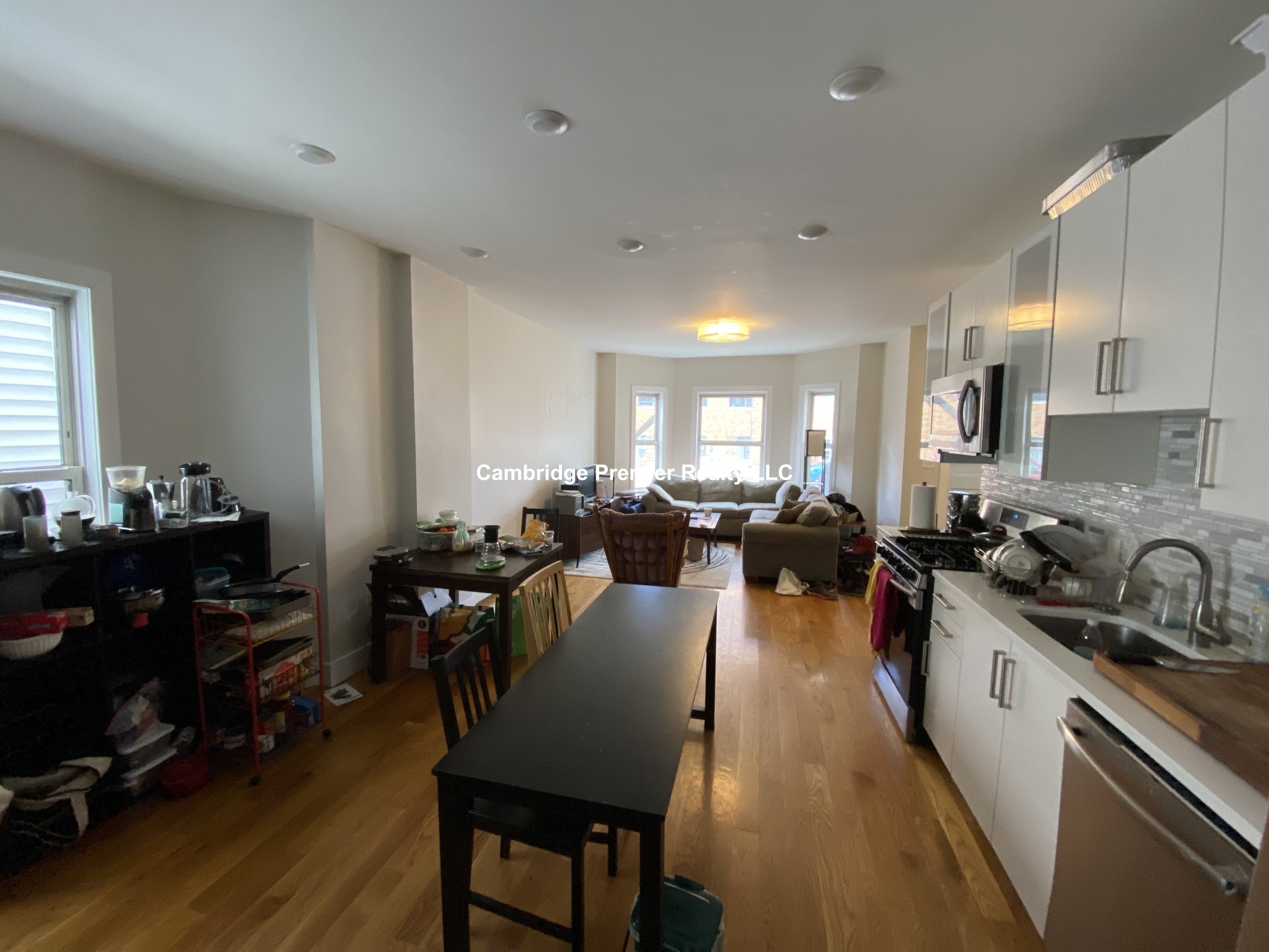 1556 Cambridge St, Mid-Cambridge