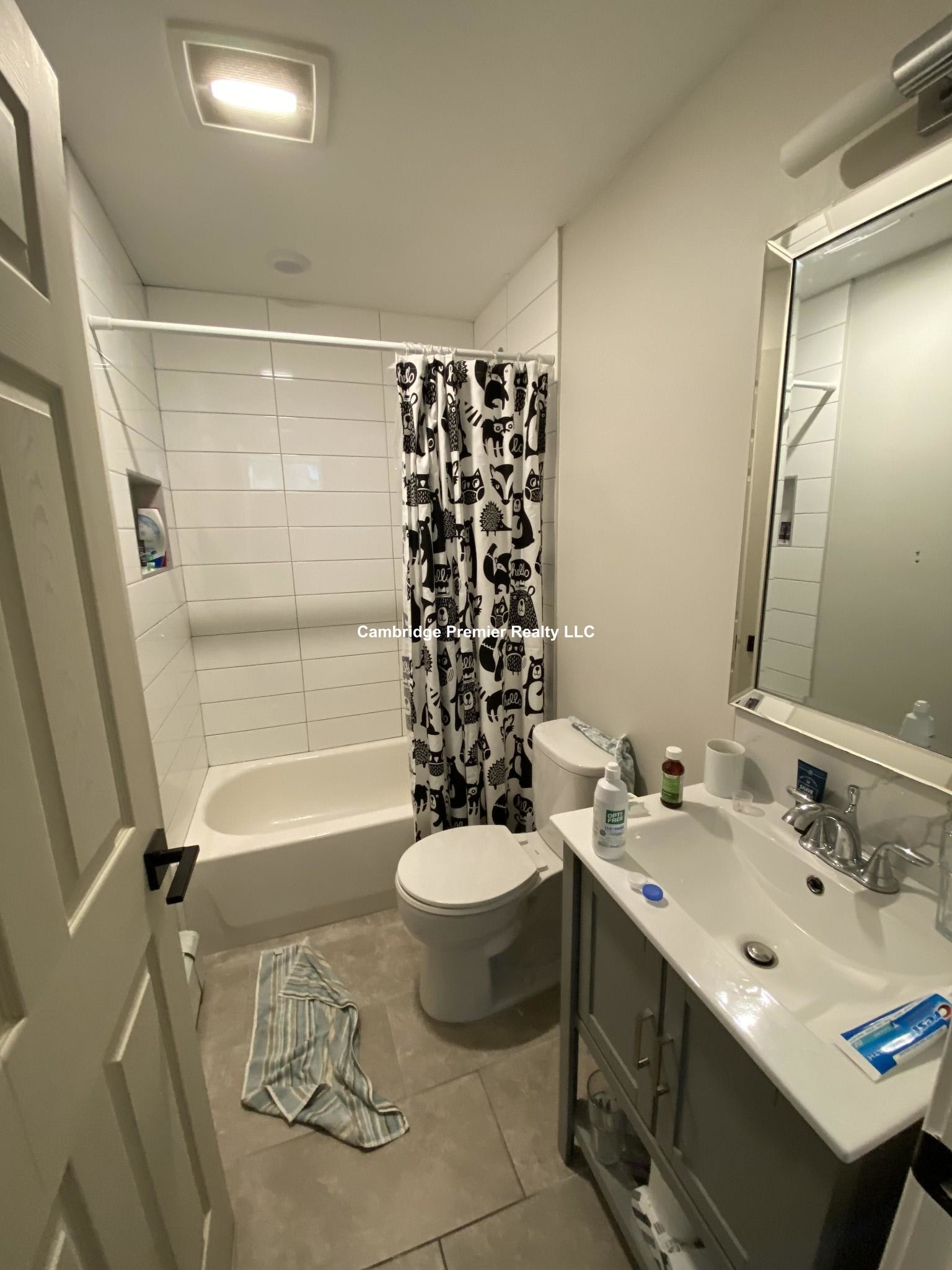 1556 Cambridge St, Mid-Cambridge