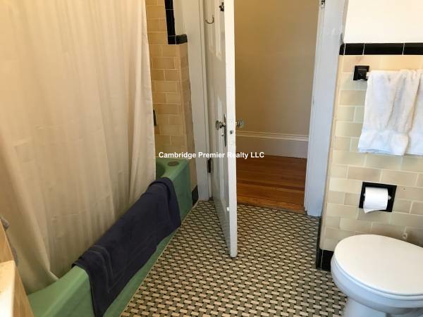 504 Beacon St, Back Bay