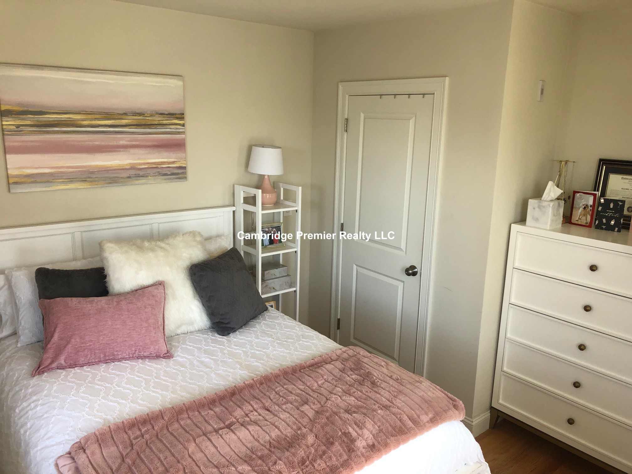 9 8th St, East Cambridge