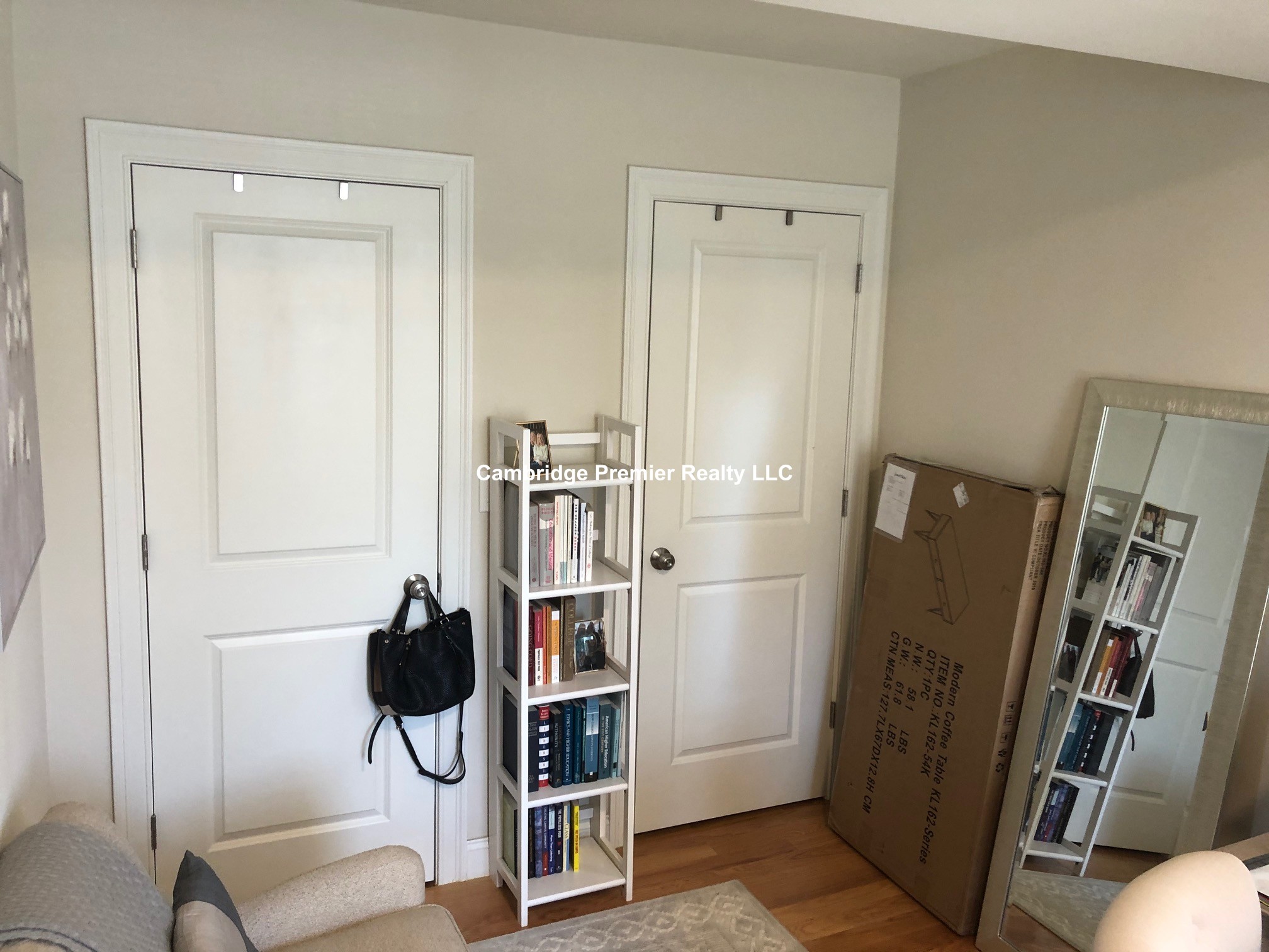 9 8th St, East Cambridge