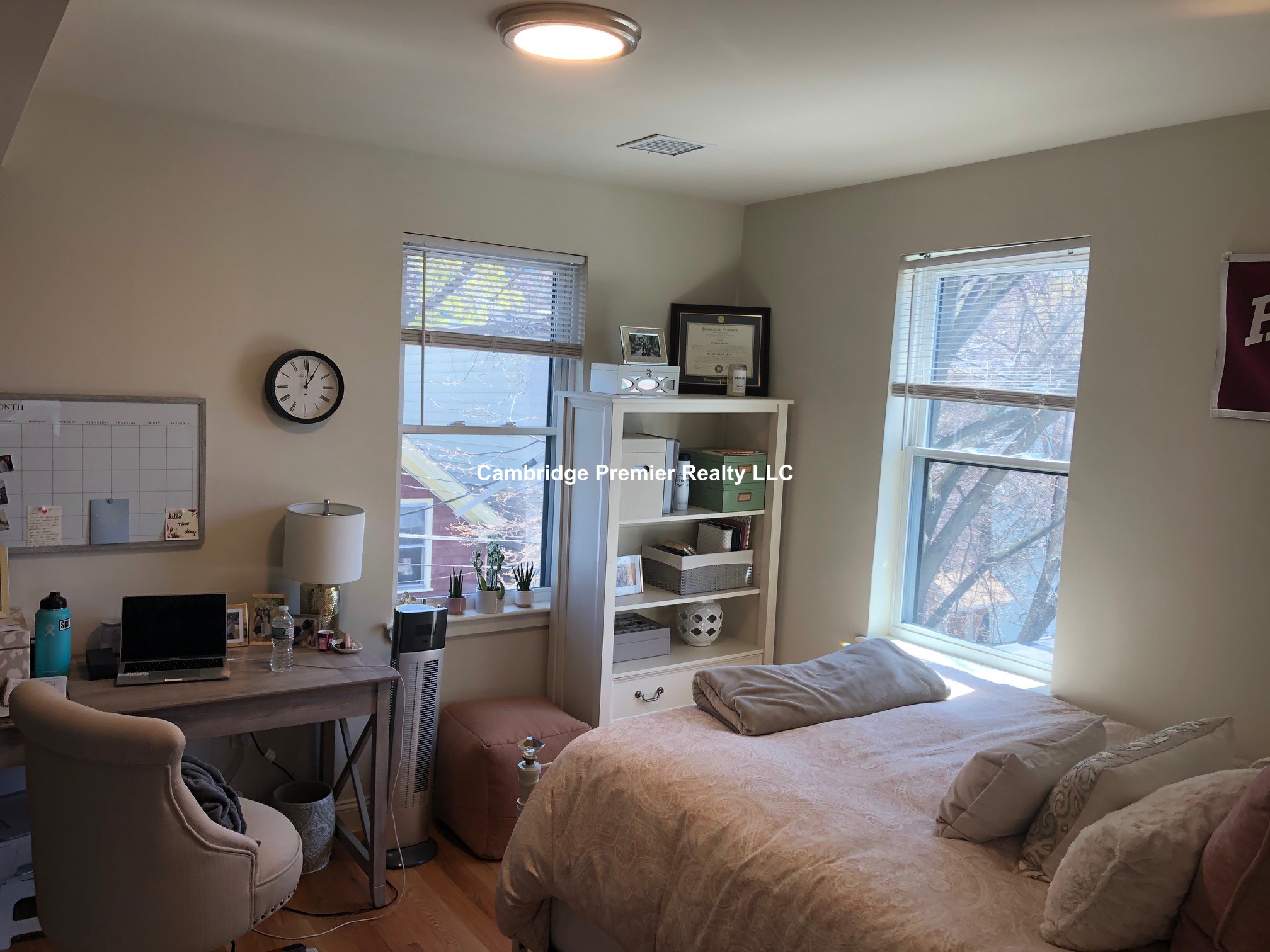 9 8th St, East Cambridge