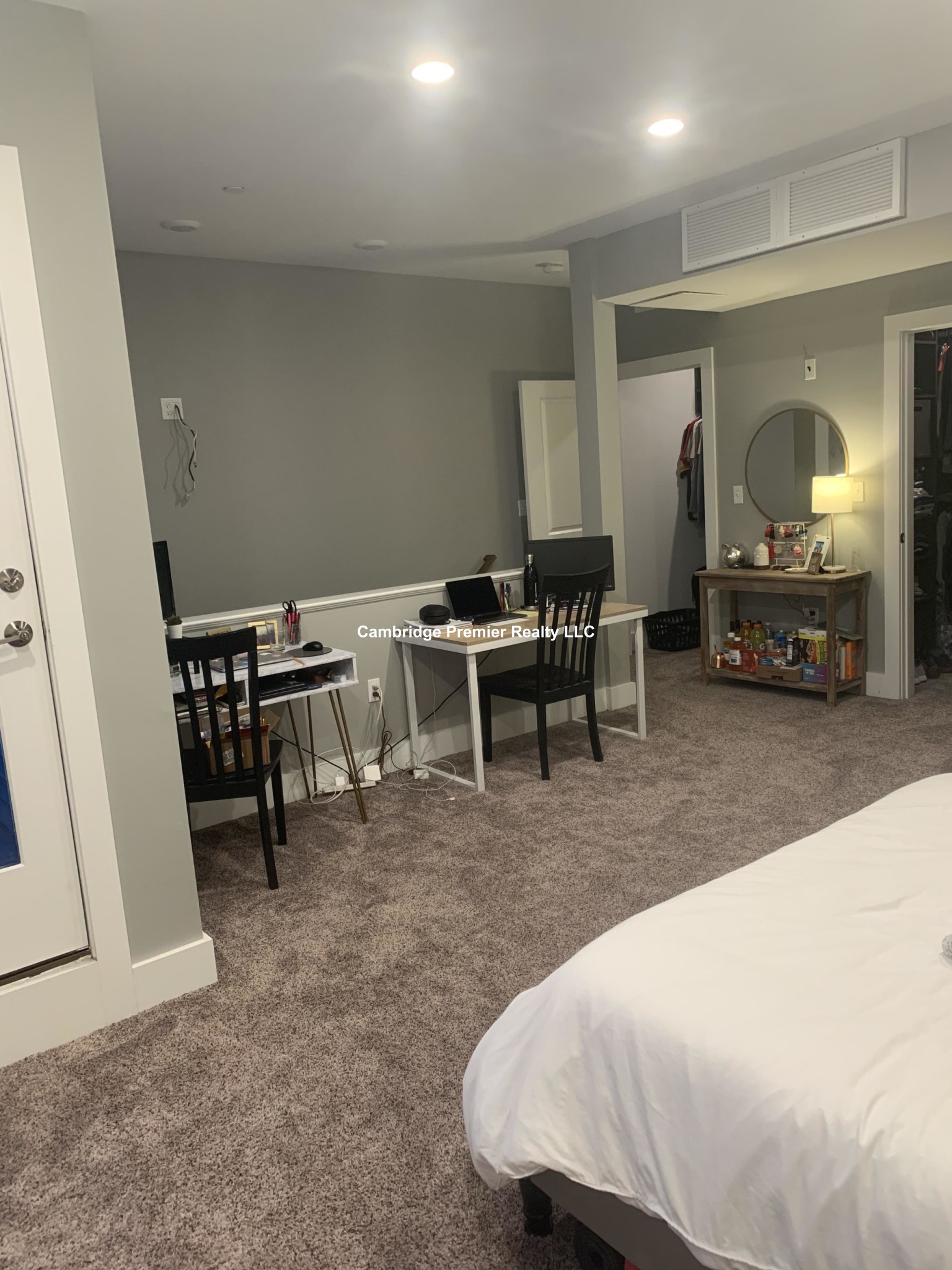 640 Mystic Ave, Magoun Square