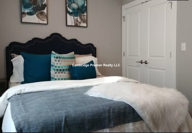 640 Mystic Ave, Magoun Square