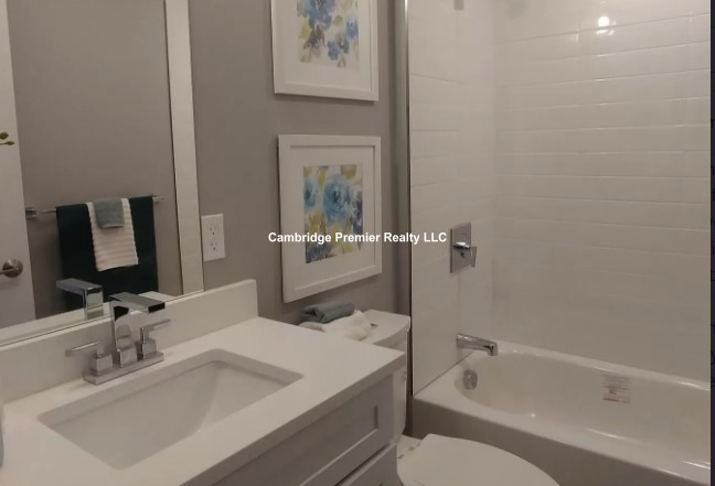 640 Mystic Ave, Magoun Square