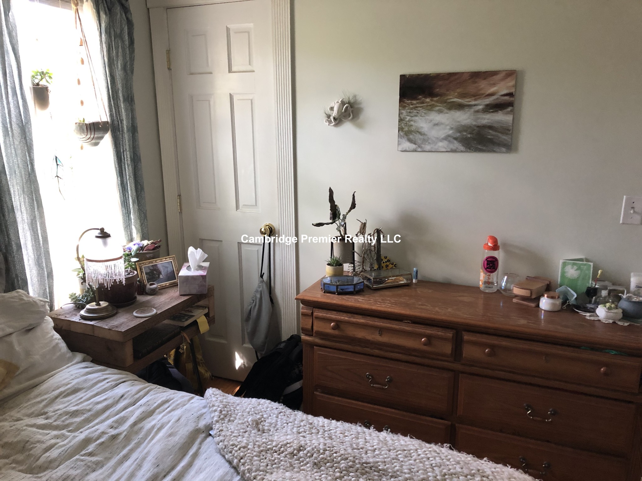 35 Princeton St, Powder House Square