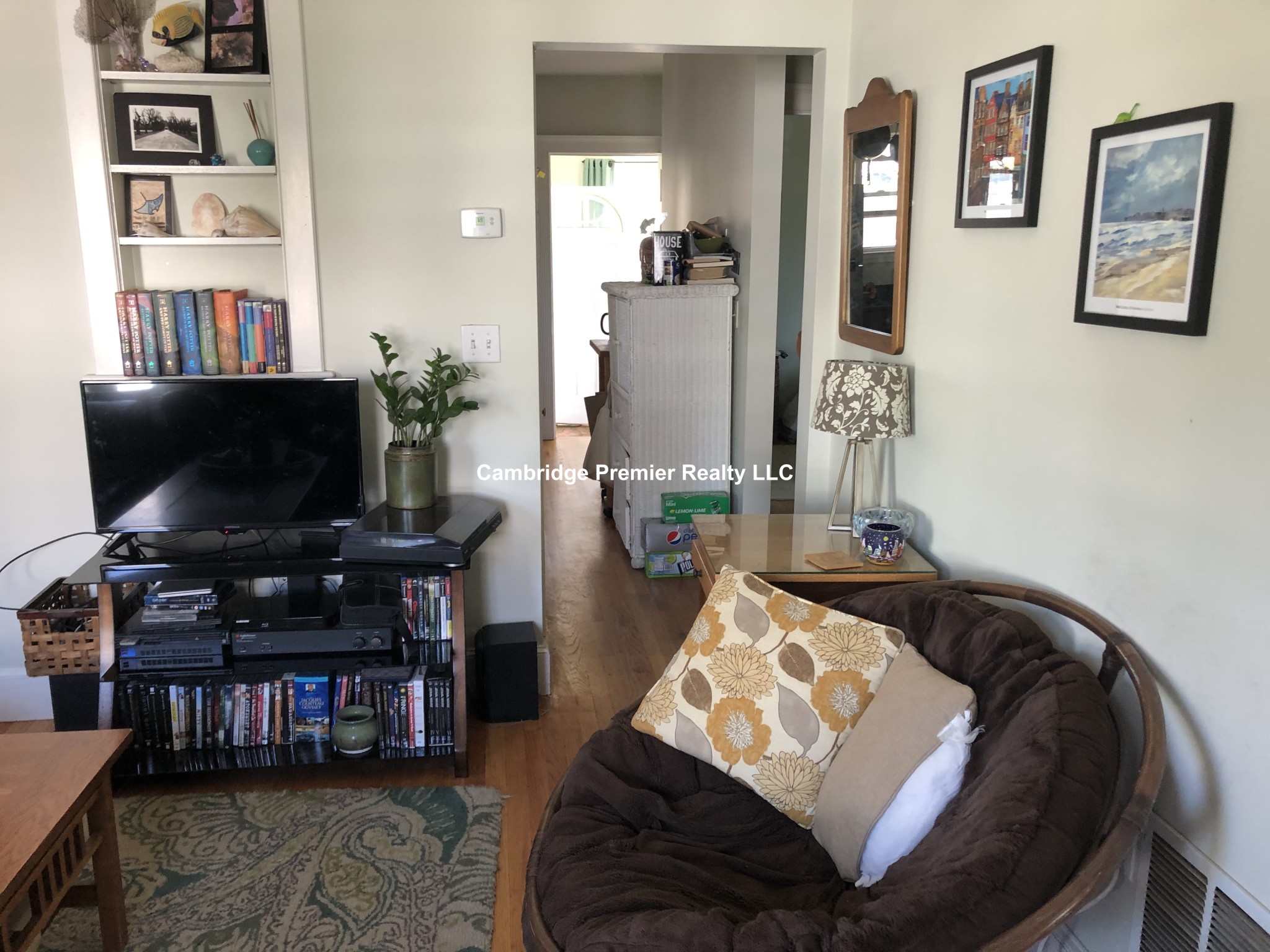 35 Princeton St, Powder House Square