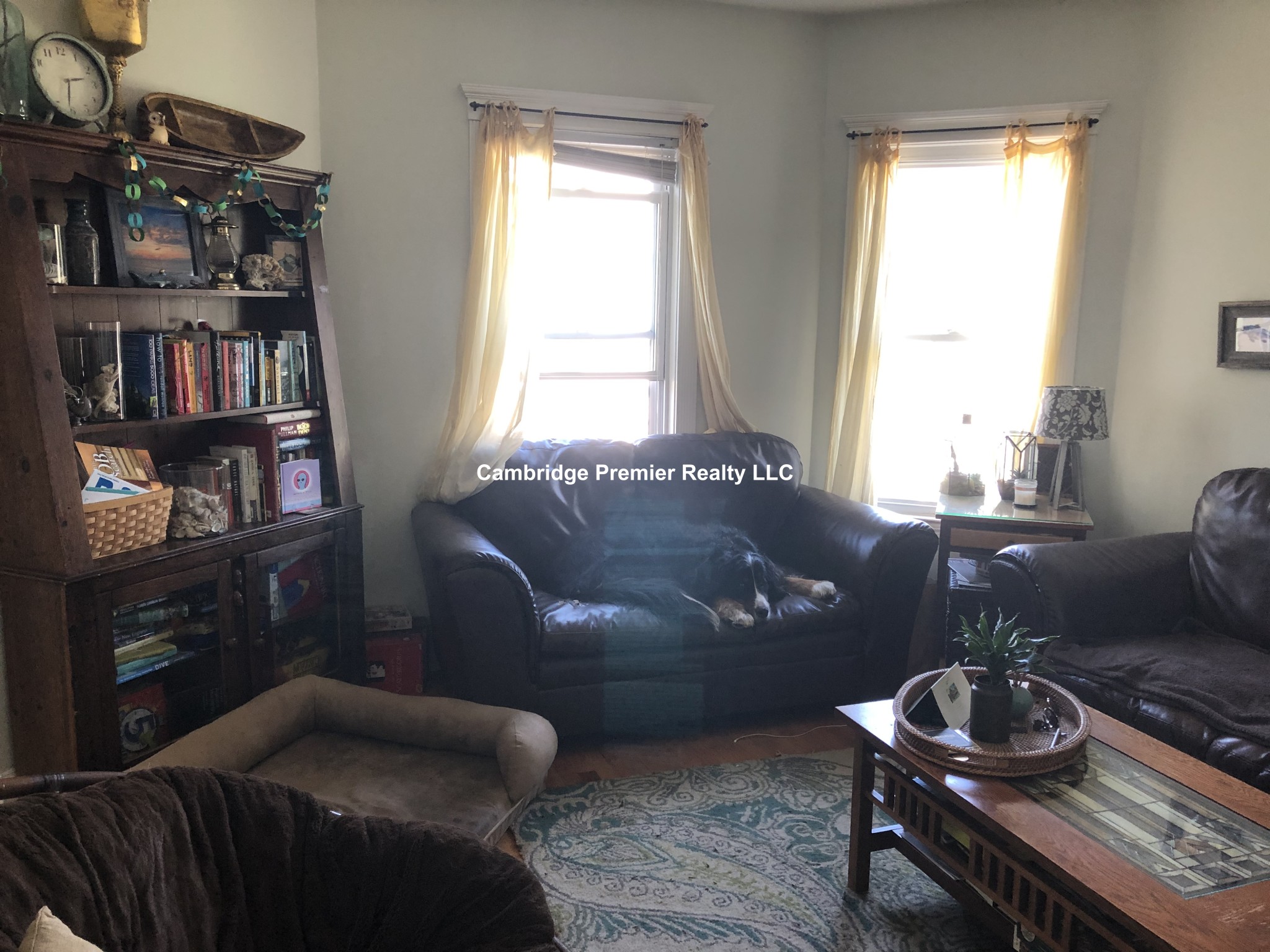 35 Princeton St, Powder House Square