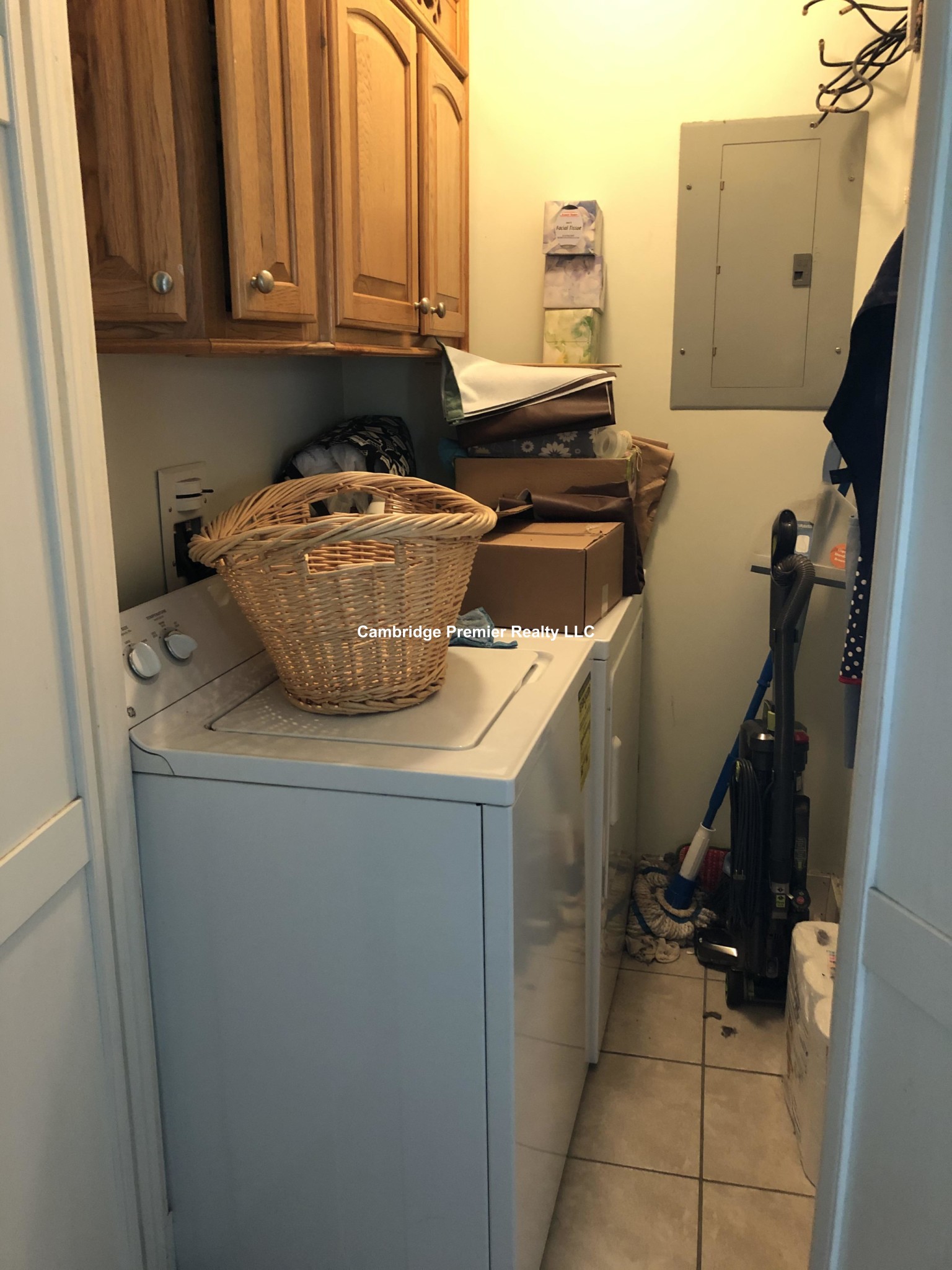 35 Princeton St, Powder House Square