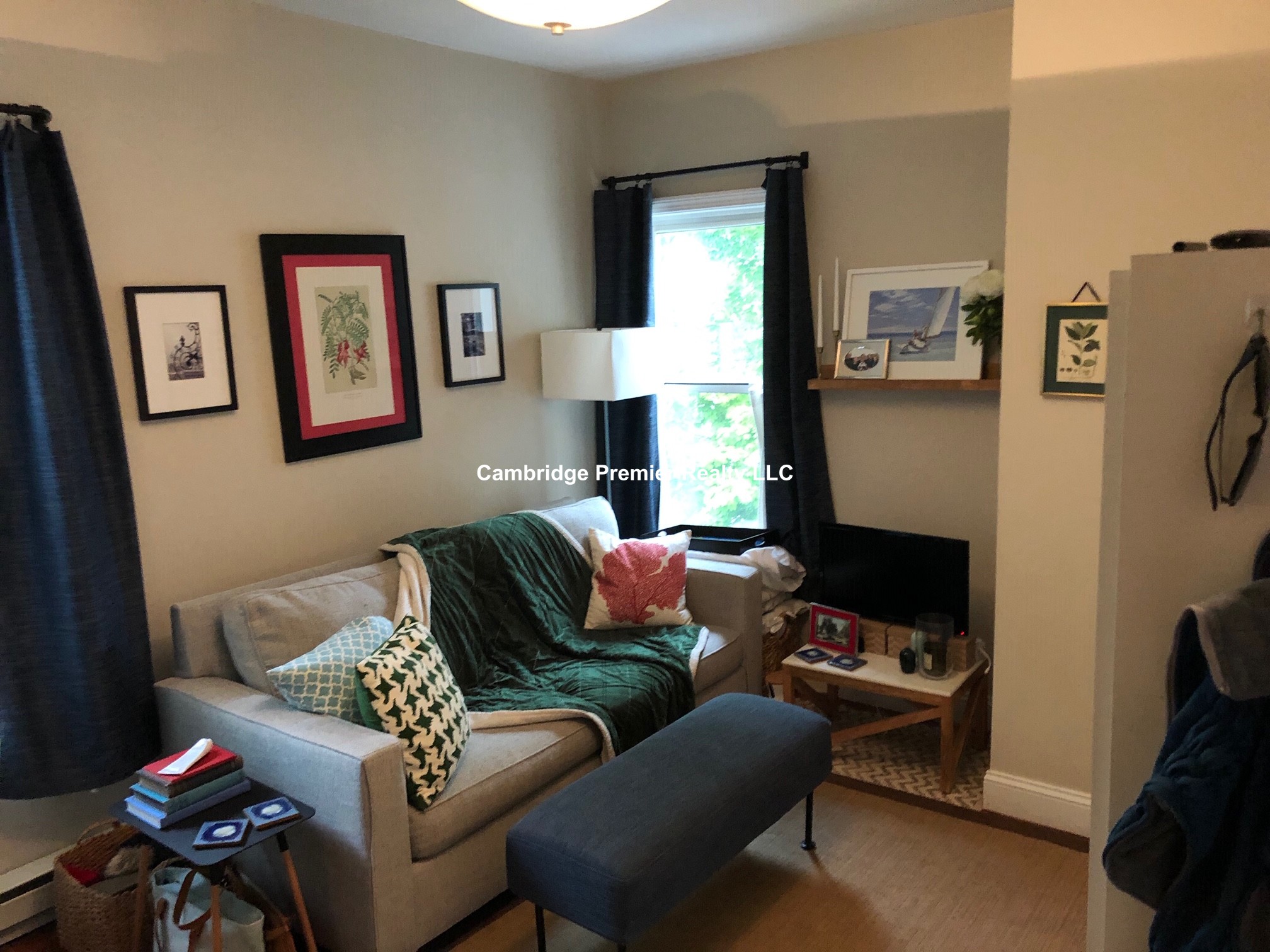 97 College Ave, Powder House Square