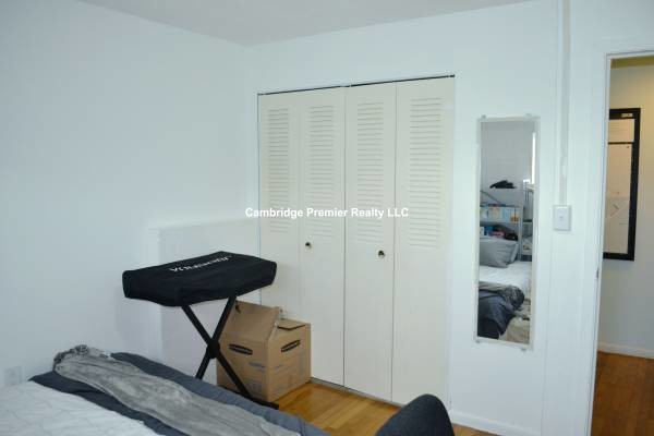 1643 Cambridge St, Mid Cambridge