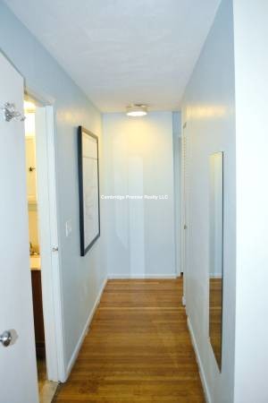 1643 Cambridge St, Mid Cambridge