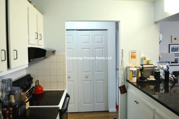 1643 Cambridge St, Mid Cambridge