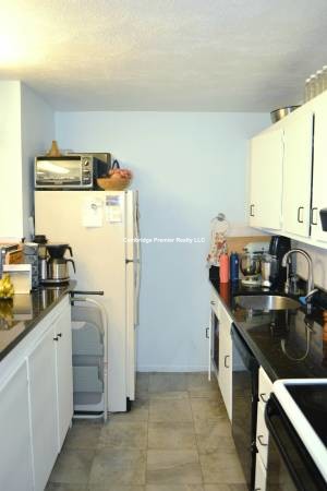 1643 Cambridge St, Mid Cambridge