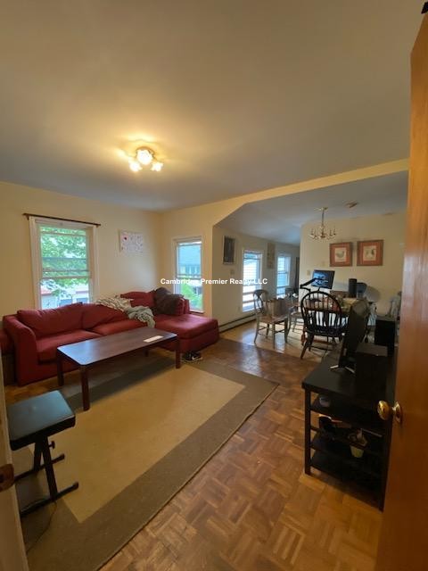 15 Pleasant Pl, Central Square