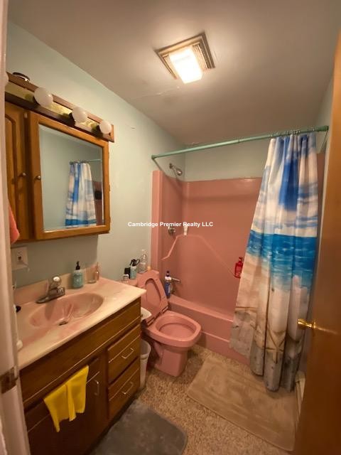 15 Pleasant Pl, Central Square