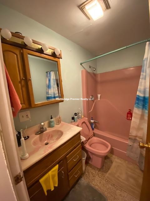 15 Pleasant Pl, Central Square