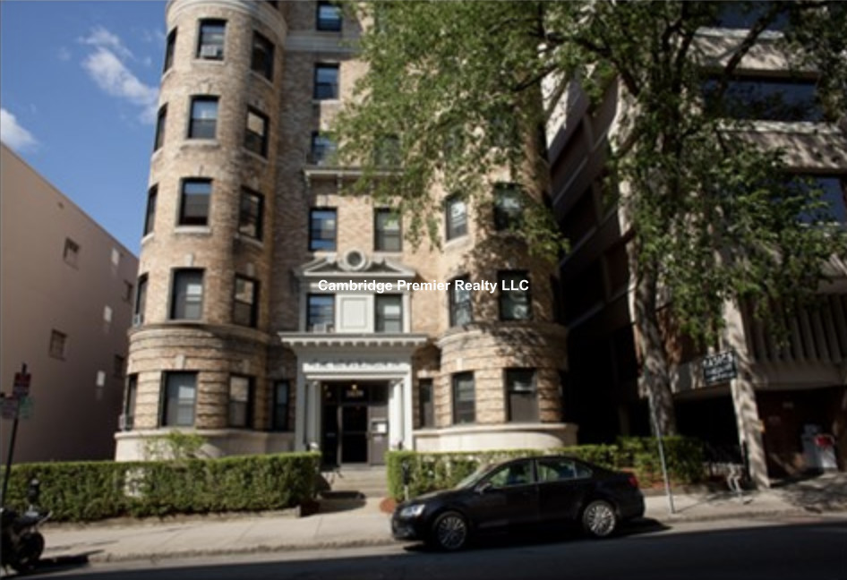 1039 Massachusetts Ave, Central Square
