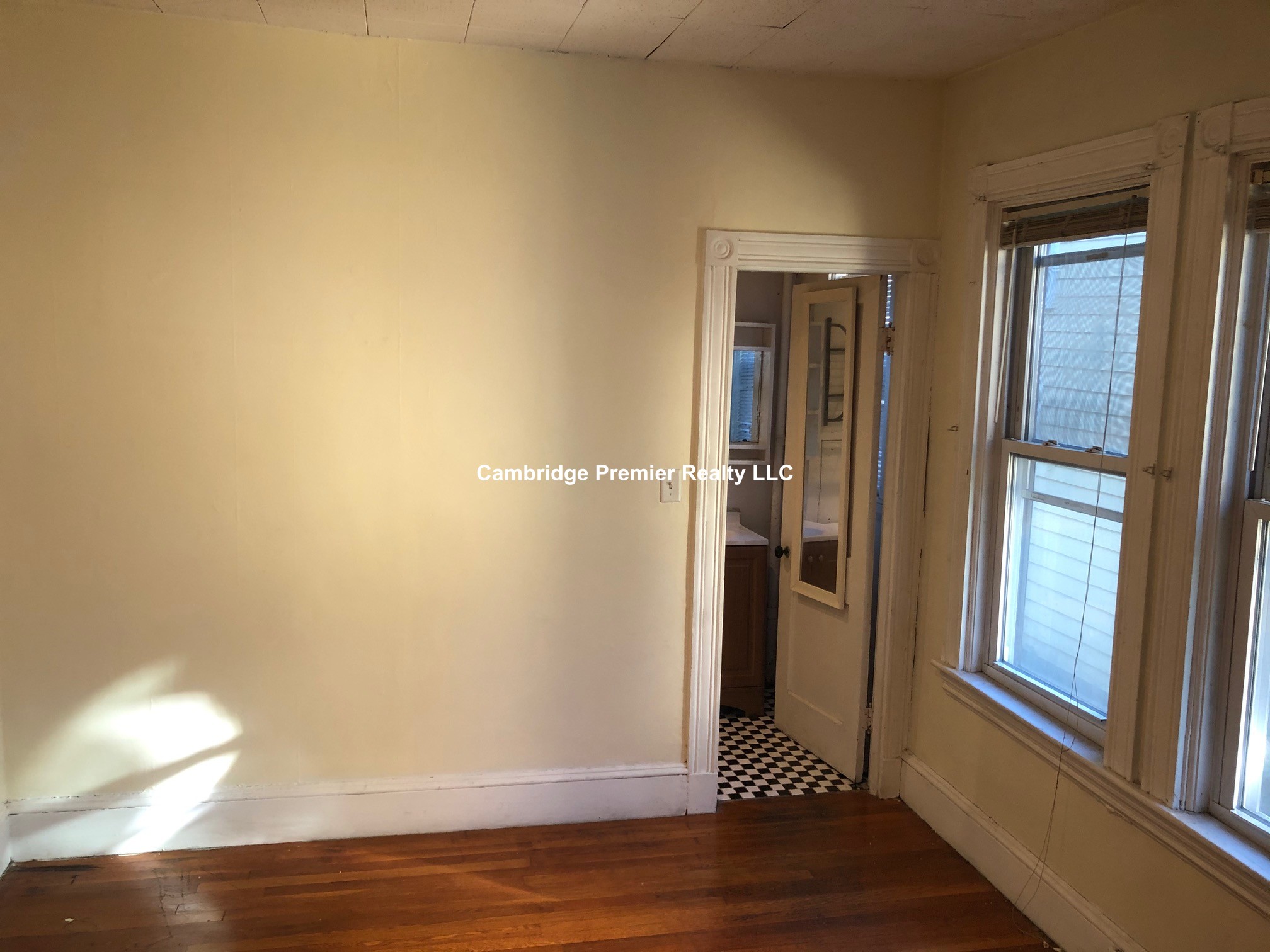 474 Putnam Ave, Cambridgeport