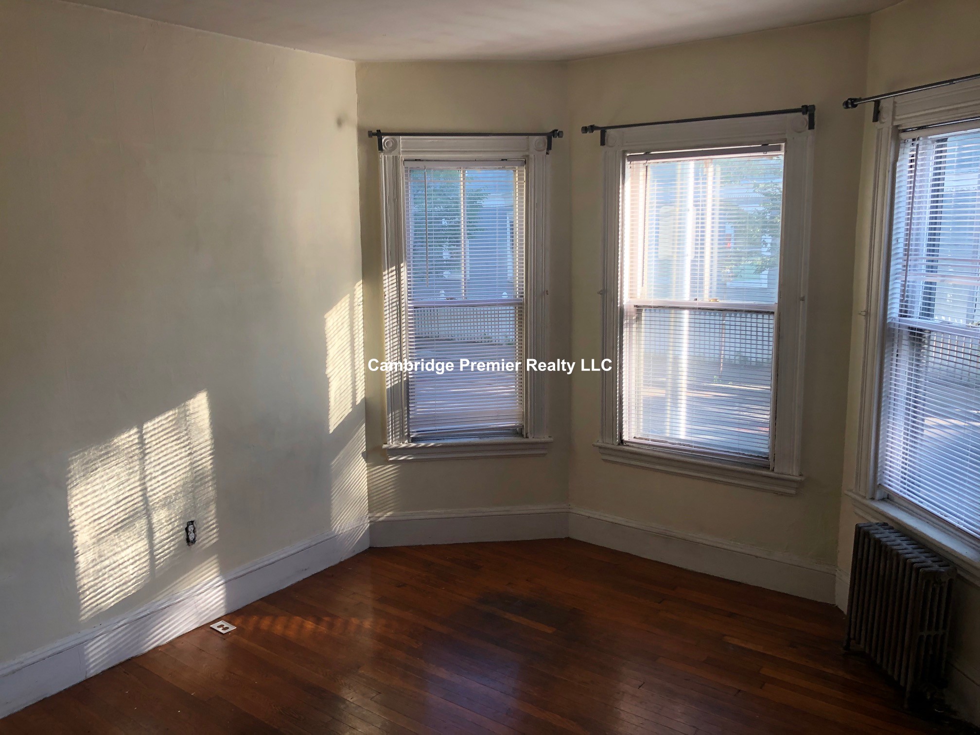 474 Putnam Ave, Cambridgeport