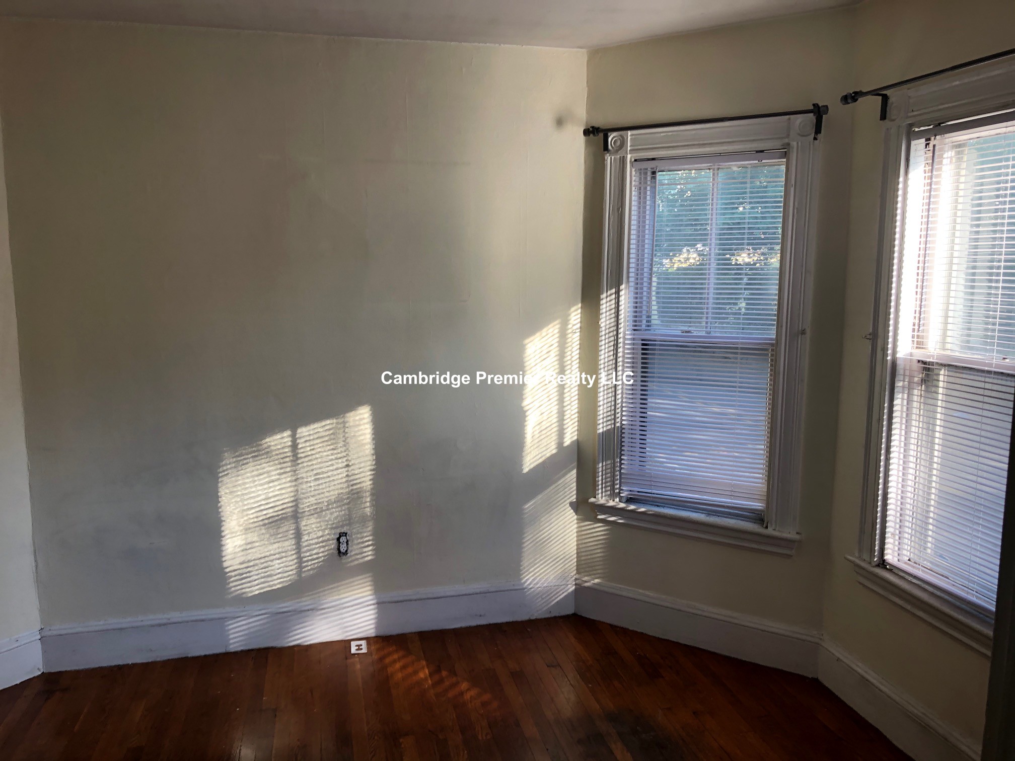 474 Putnam Ave, Cambridgeport