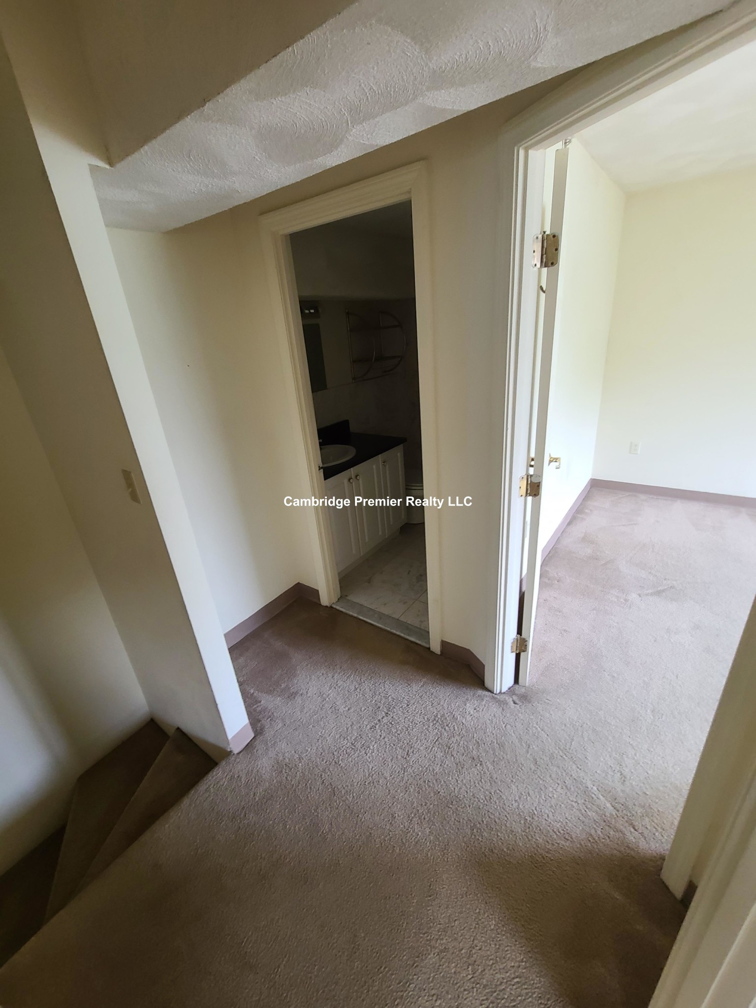 373 Highland Ave, Davis Square