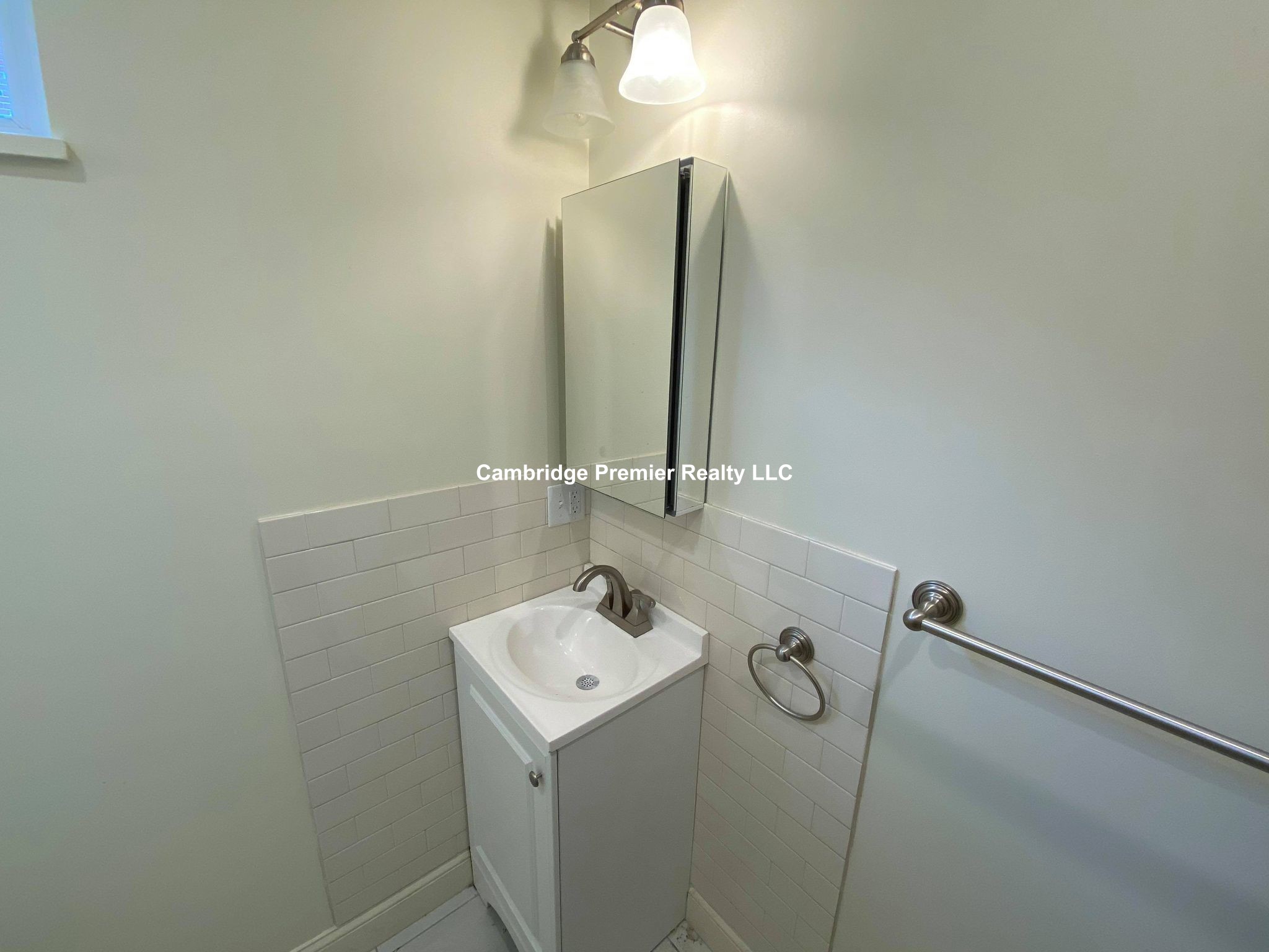 379 Harvard St, Mid-Cambridge
