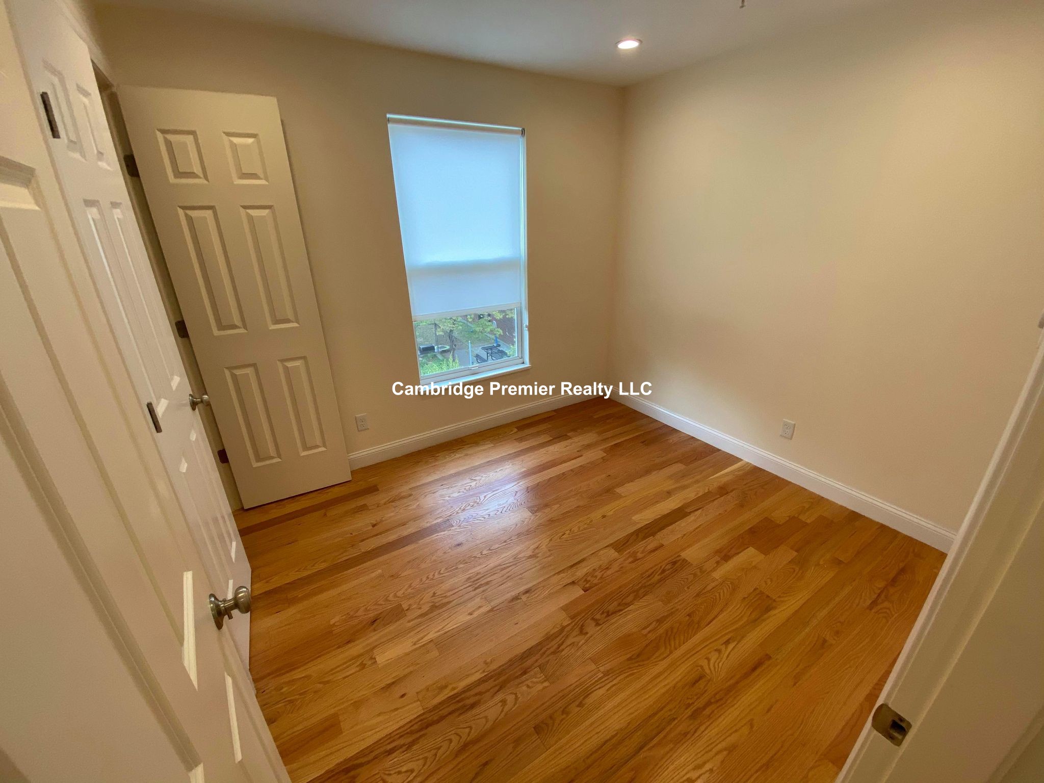 379 Harvard St, Mid-Cambridge