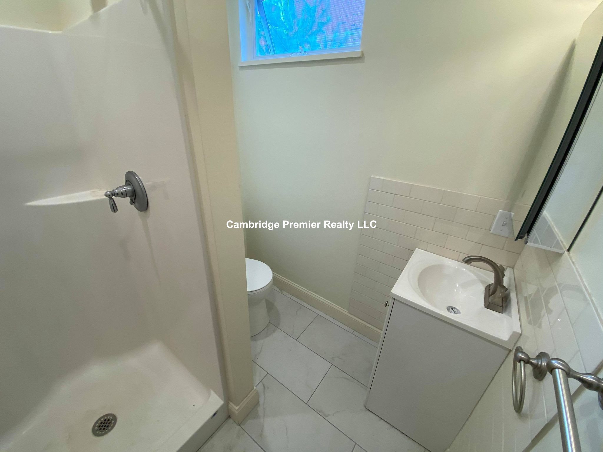 379 Harvard St, Mid-Cambridge